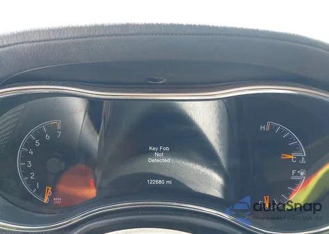 2018 Jeep Grand Cherokee High Altitude 4X4 из США, поврежденный, VIN 1C4RJFCGXJC427329